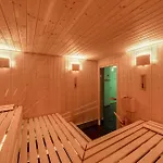 아파트 Maulwurfsgarten - Modernes Mit Terrasse, Walk-in-dusche & Wellnesszugang *