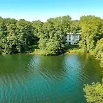 Maulwurfsgarten - Modernes Mit Terrasse, Walk-in-dusche & Wellnesszugang *