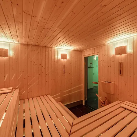 Apartment Maulwurfsgarten - Modernes Mit Terrasse, Walk-in-dusche & Wellnesszugang *