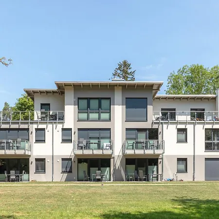Maulwurfsgarten - Modernes Mit Terrasse, Walk-in-dusche & Wellnesszugang 아파트