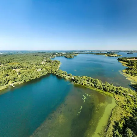 Maulwurfsgarten - Modernes Mit Terrasse, Walk-in-dusche & Wellnesszugang Krakow am See