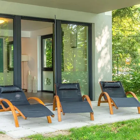 Apartment Maulwurfsgarten - Modernes Mit Terrasse, Walk-in-dusche & Wellnesszugang *