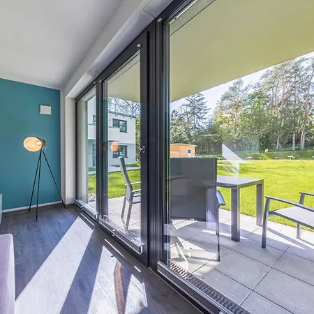 Maulwurfsgarten - Modernes Mit Terrasse, Walk-in-dusche & Wellnesszugang